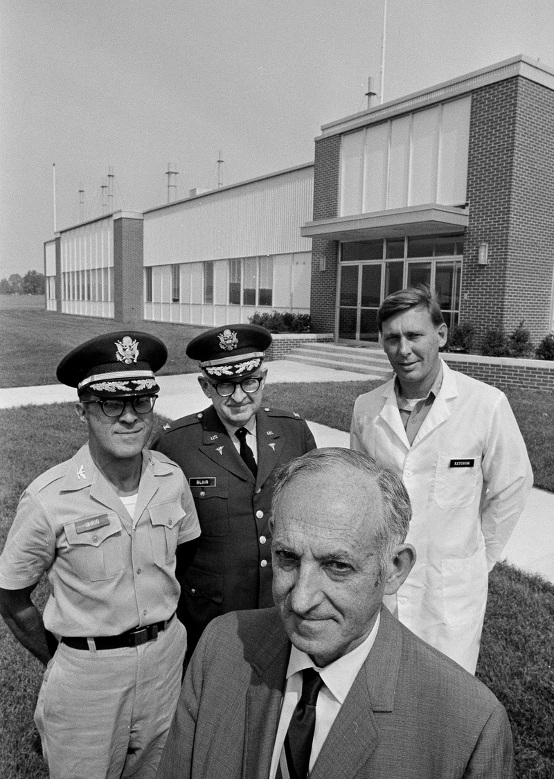 Illustration for article titled The U.S. Army Once Kept $1 Billion Worth of LSD in a Maryland Office for Some Reason
